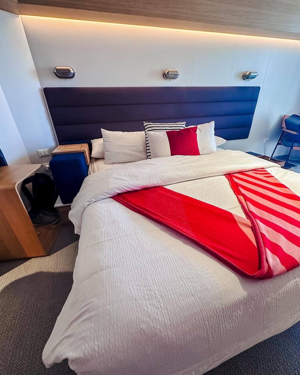 Insider Cabin with red Virgin throw